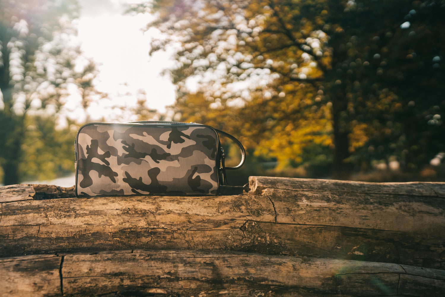 Kulturtasche aus Leder und Synthetik Palermo Melvin & Hamilton